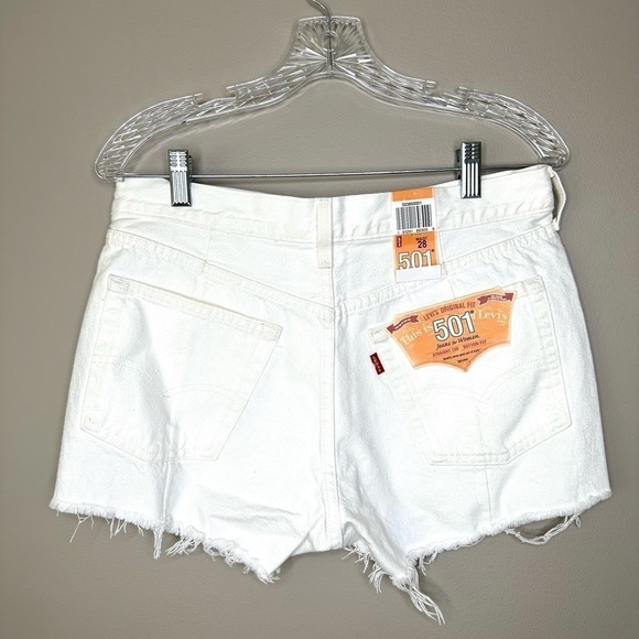Levi’s 501 Altered Zip White Jean Shorts - Picture 6 of 8